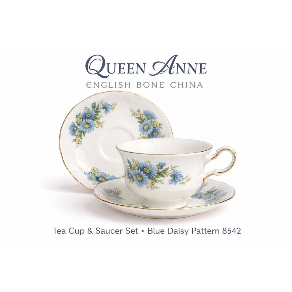 Queen Anne English Bone China Tea Cup Saucer Set Blue Daisy Pattern 8542 Vintage
